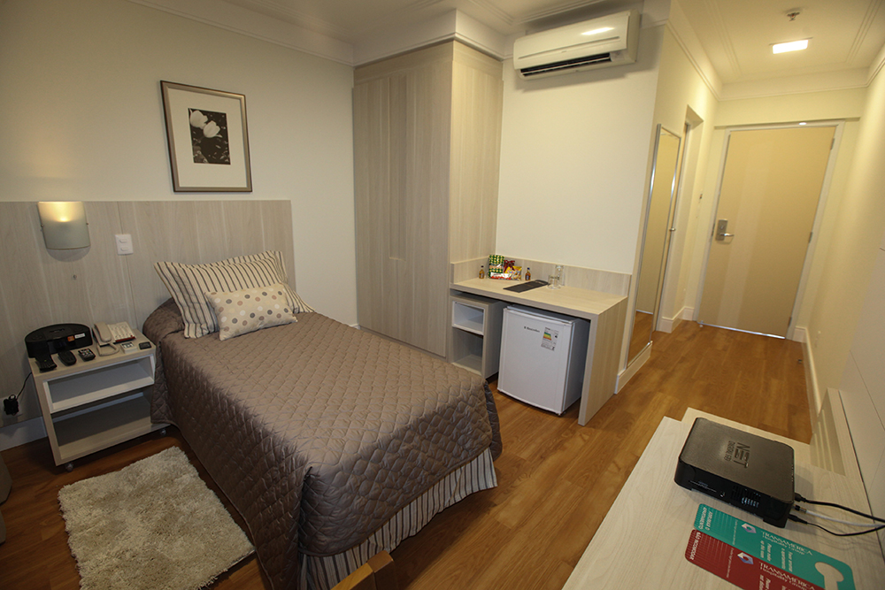 Quarto Standard no Porto Feliz Executive Hotel